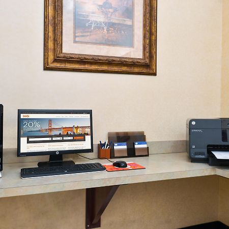 Holiday Inn Express Hotel & Suites Abilene Mall South By Ihg Екстер'єр фото